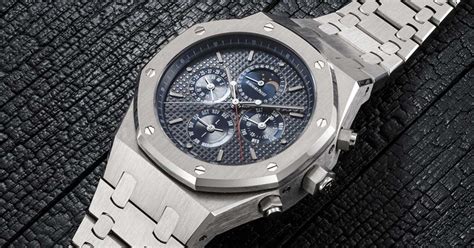 hublot king power gold vs audemars piguet|Hublot vs Audemars Piguet – WATCHFINDER CANADA.